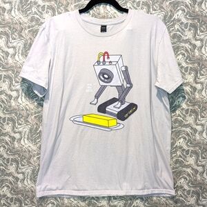 Rick & Morty Butter Passer Robot T-shirt Size Large